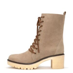 Vici Boots Size 9 Lace Up Heeled Womens Danny Tan Beige Neutral Casual Used